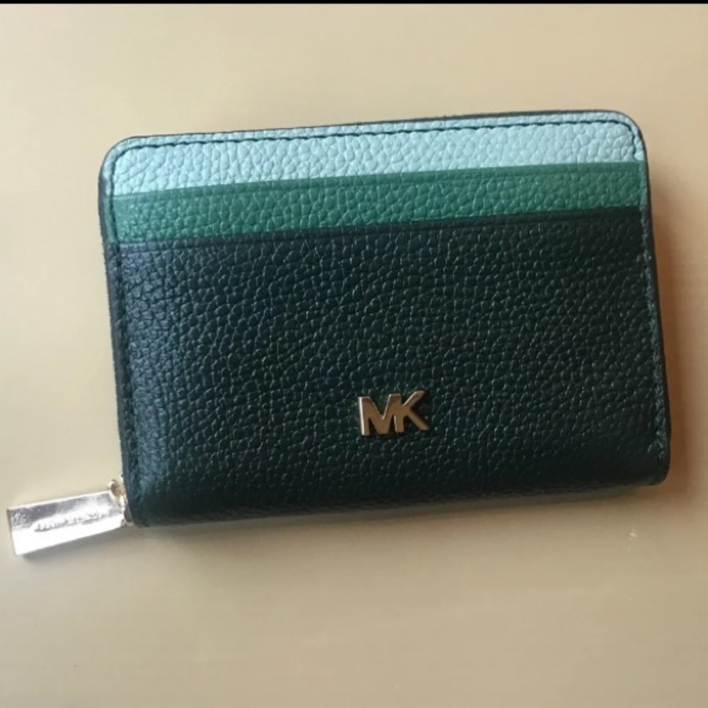 Michael Kors Small Zip Around  Wallet/Cardholder